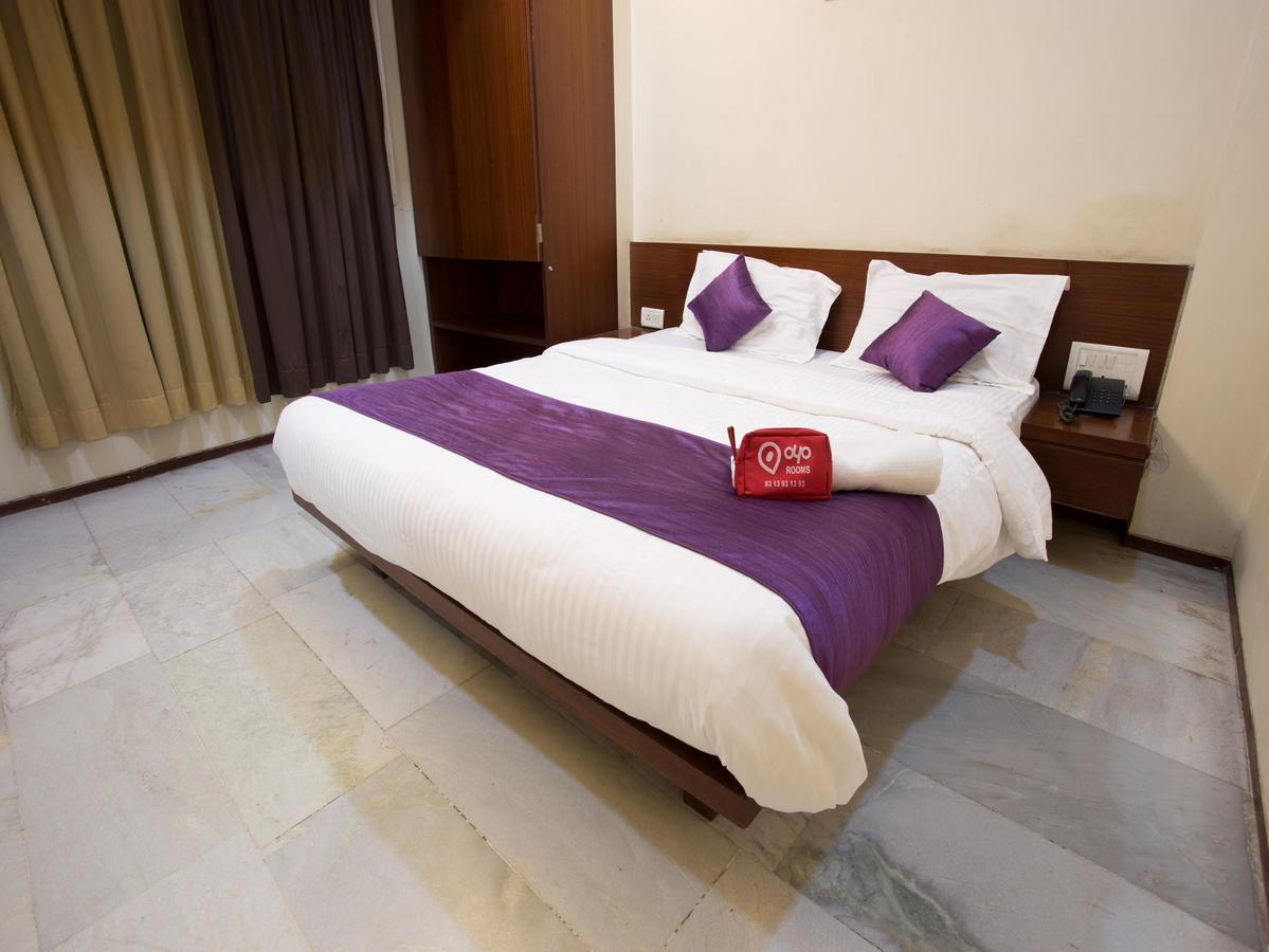 浦那 Oyo 13771 Executive Residency酒店 外观 照片