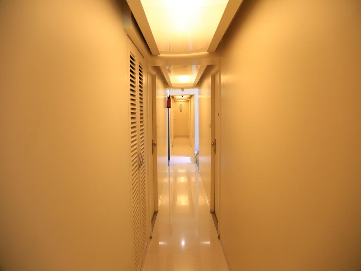 浦那 Oyo 13771 Executive Residency酒店 外观 照片