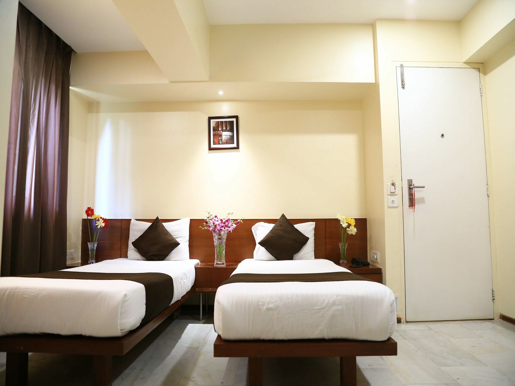 浦那 Oyo 13771 Executive Residency酒店 外观 照片