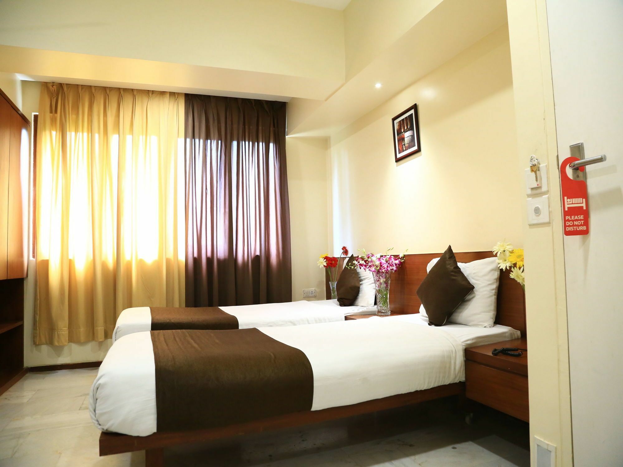 浦那 Oyo 13771 Executive Residency酒店 外观 照片